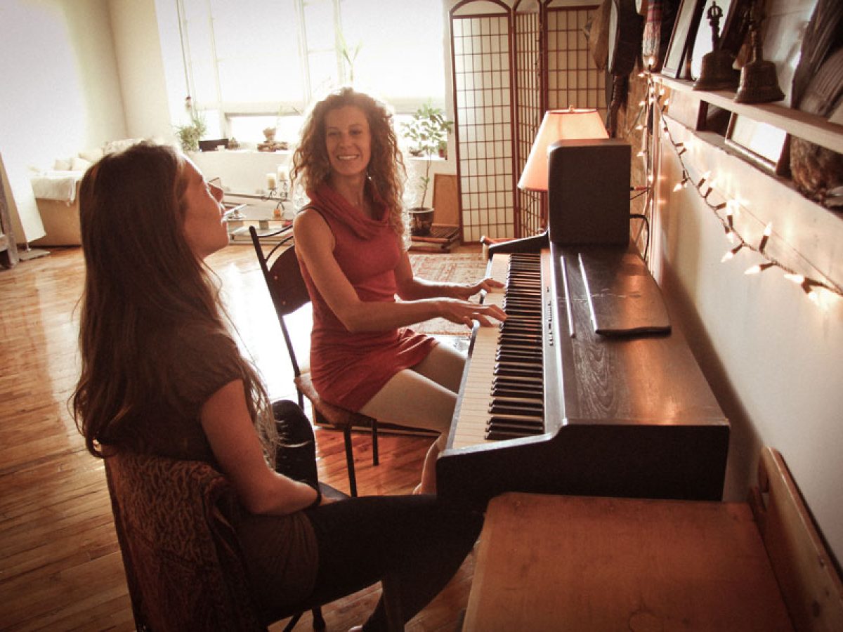 rafaelle-mackay-private-session